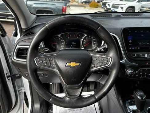 Used 2021 Chevrolet Equinox Premier image 10