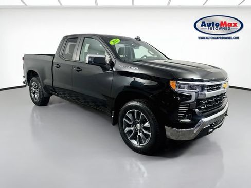 Used 2023 Chevrolet Silverado 1500 LT AWD/4WD image 1