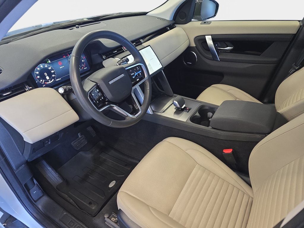 Certified 2025 Land Rover Discovery Sport S AWD/4WD image 19