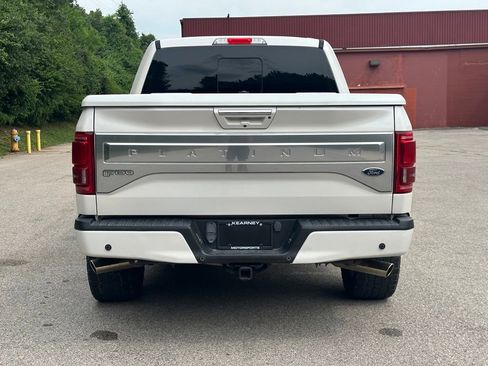 Used 2017 Ford F150 Platinum w/ Equipment Group 701A Luxury AWD/4WD image 6