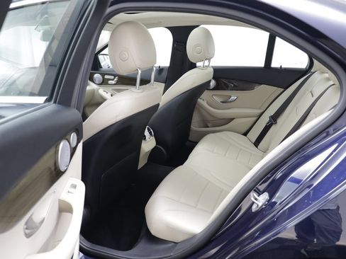 Used 2018 Mercedes-Benz C 300 4MATIC Sedan image 14