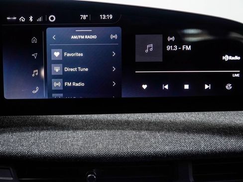 Used 2024 Lucid Air Pure RWD image 30