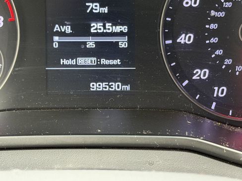 Used 2016 Hyundai Veloster Turbo image 16