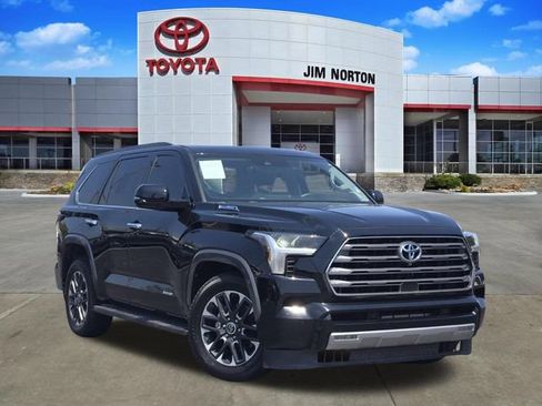 Used 2023 Toyota Sequoia Limited w/ Tow Technology Package AWD/4WD image 1