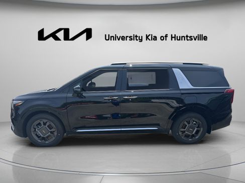 New 2025 Kia Carnival SX FWD image 4