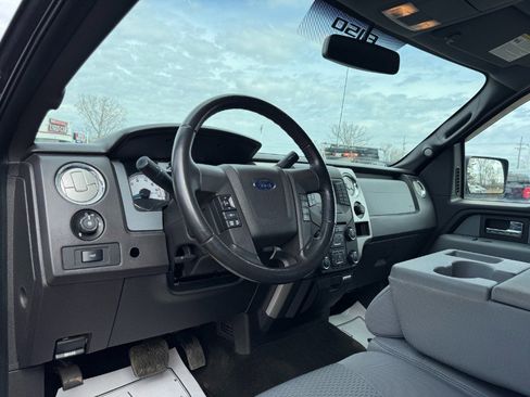 Used 2013 Ford F150 XLT w/ XTR Pkg image 14