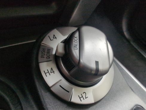 Certified 2024 Toyota 4Runner SR5 AWD/4WD image 37