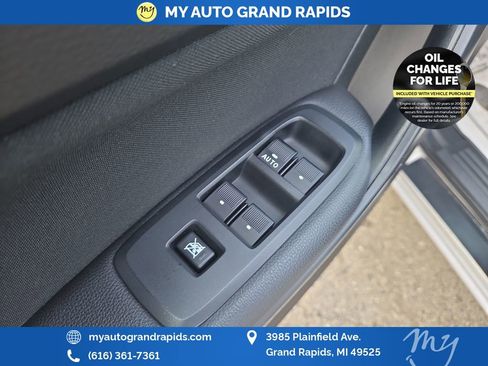 Used 2020 Ford Ranger XLT w/ Equipment Group 301A Mid AWD/4WD image 11