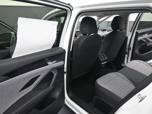 New 2026 Volkswagen Tiguan S AWD/4WD image 39