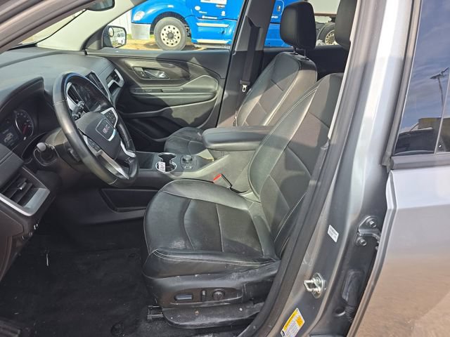 Used 2024 GMC Terrain SLT AWD/4WD image 25