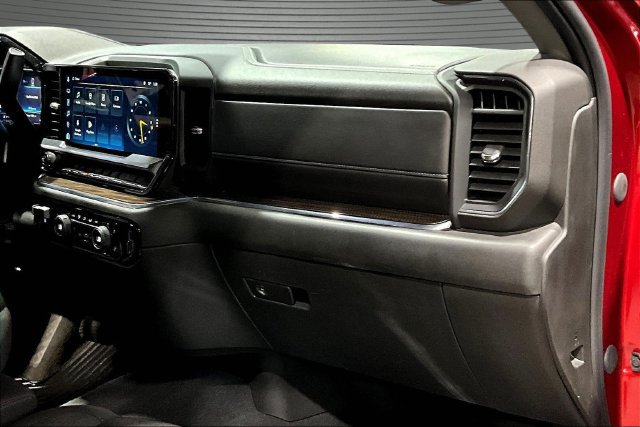 Certified 2024 Chevrolet Silverado 1500 RST w/ Z71 Off-Road Package AWD/4WD image 26