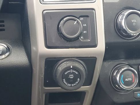 Used 2020 Ford F150 Lariat AWD/4WD image 27