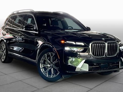 Certified 2026 BMW X7 xDrive40i AWD/4WD image 2
