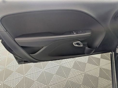 Used 2022 Dodge Challenger R/T w/ Blacktop Package image 10