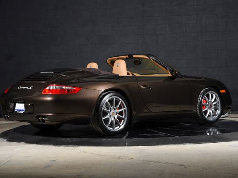 Used 2008 Porsche 911 Carrera S RWD image 3