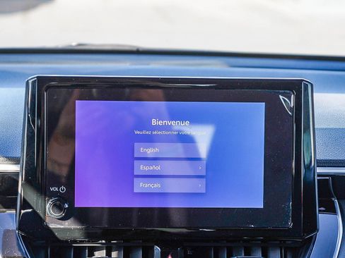 New 2026 Toyota Corolla Cross LE FWD image 17