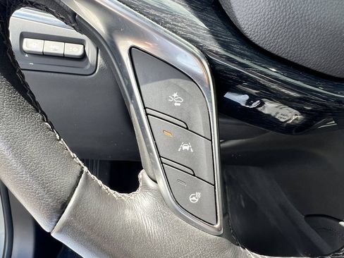 Used 2023 Cadillac XT5 Premium Luxury w/ Technology Package AWD/4WD image 18