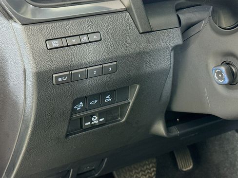 Certified 2025 Lexus GX 550 w/ Accessory Package (2T) AWD/4WD image 10