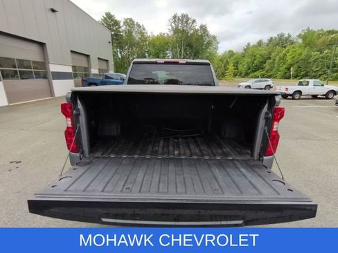 Certified 2022 Chevrolet Silverado 1500 LT AWD/4WD image 26