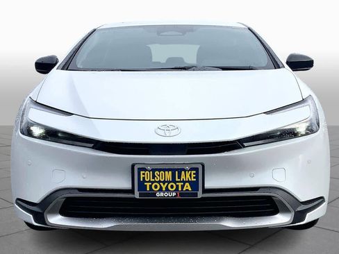 New 2026 Toyota Prius SE image 3