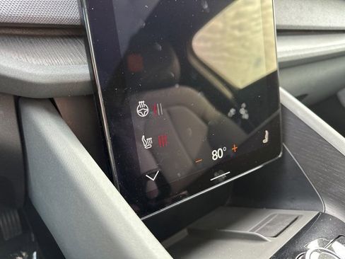 Used 2023 Polestar Polestar 2 w/ Pilot Pack image 26