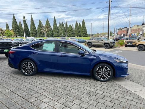 New 2026 Toyota Camry XLE AWD/4WD image 6
