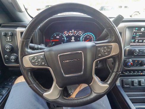Used 2018 GMC Sierra 3500 Denali w/ Duramax Plus Package AWD/4WD image 21