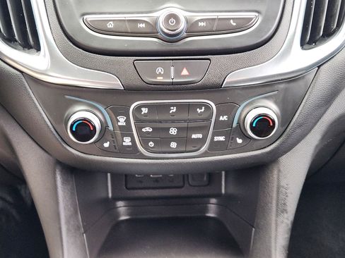 Certified 2024 Chevrolet Equinox LT image 20