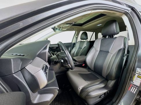 Used 2021 Subaru Outback Onyx Edition XT w/ Popular Package #2 image 12