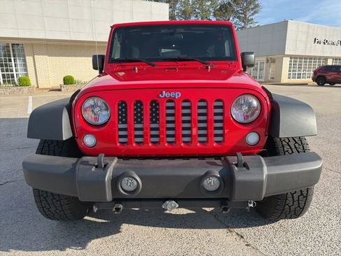 Used 2017 Jeep Wrangler Unlimited Sport image 3