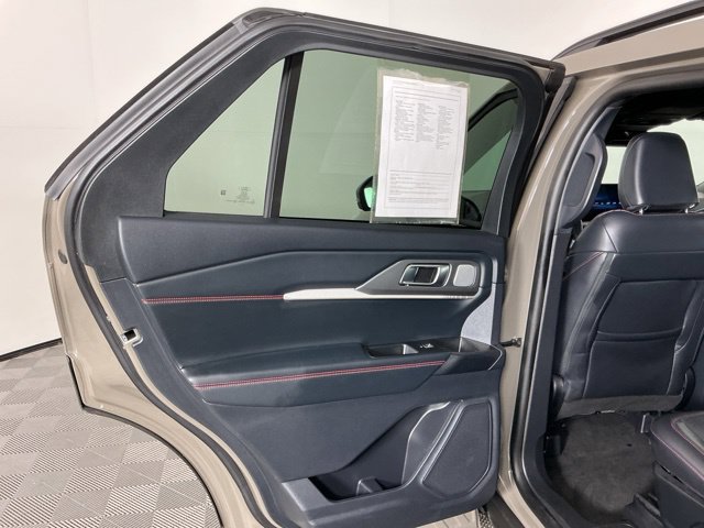 Used 2026 Ford Explorer ST w/ Sun And Sound Package AWD/4WD image 30