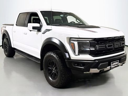 Used 2024 Ford F150 Raptor image 3