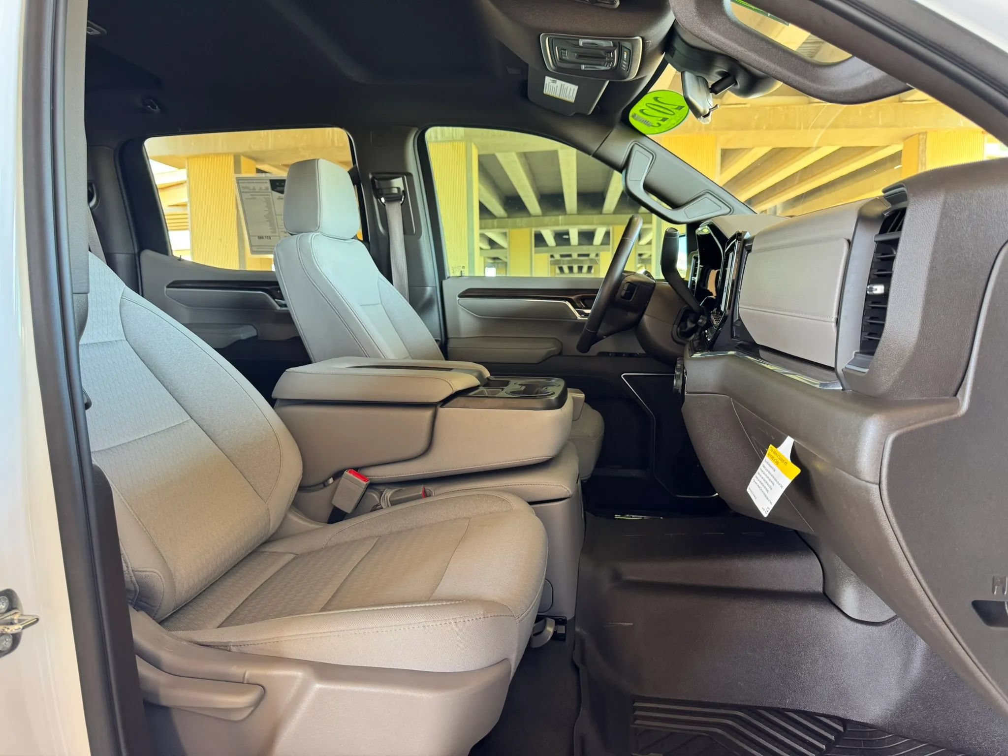 Used 2023 Chevrolet Silverado 1500 LT w/ Z71 Off-Road Package AWD/4WD image 29