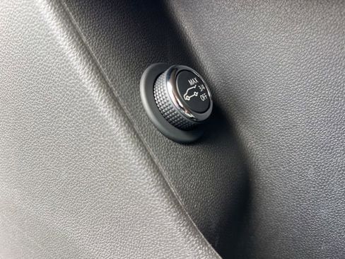 Used 2020 Cadillac XT6 Premium Luxury w/ Platinum Package AWD/4WD image 32