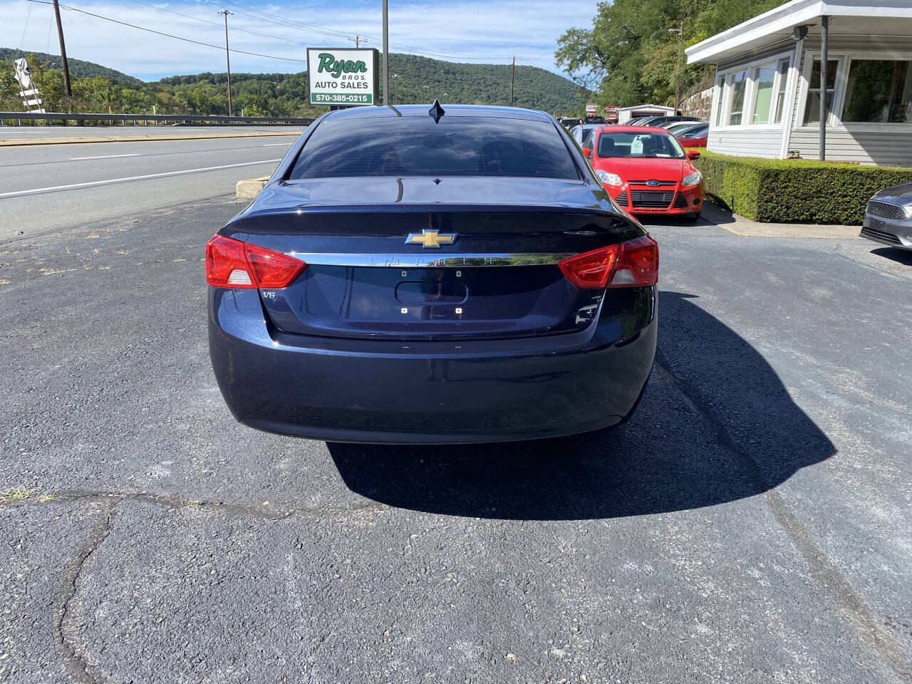 Used 2017 Chevrolet Impala LS FWD image 8