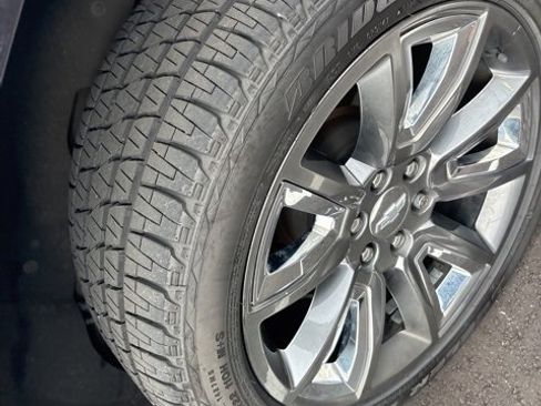 Used 2018 Chevrolet Tahoe Premier image 6