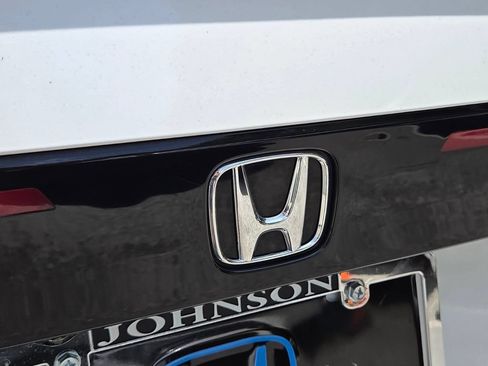 Used 2024 Honda Accord EX-L image 16