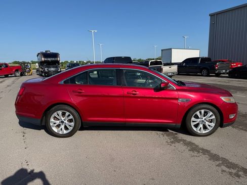 Used 2011 Ford Taurus SEL w/ 201A Rapid Spec Order Code image 18