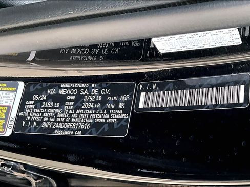 Used 2024 Kia Forte LXS FWD image 30