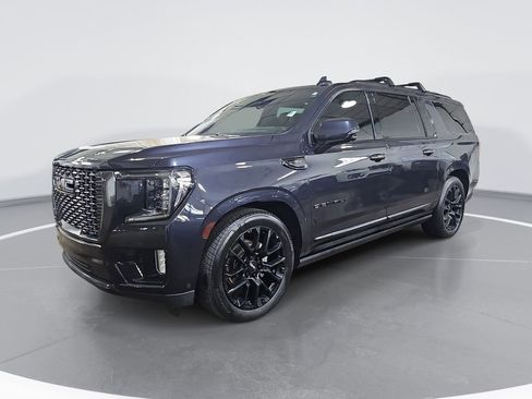Used 2024 GMC Yukon XL Denali Ultimate image 9