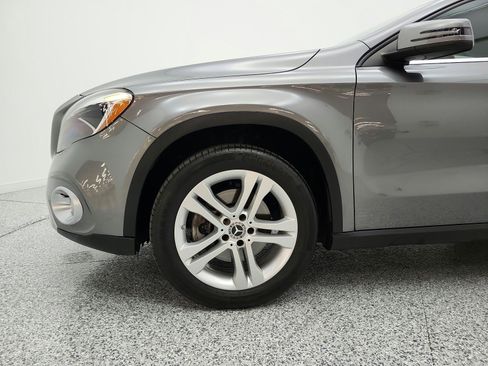 Used 2019 Mercedes-Benz GLA 250 4MATIC image 21