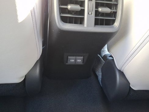 New 2026 Lexus UX 300h AWD image 7