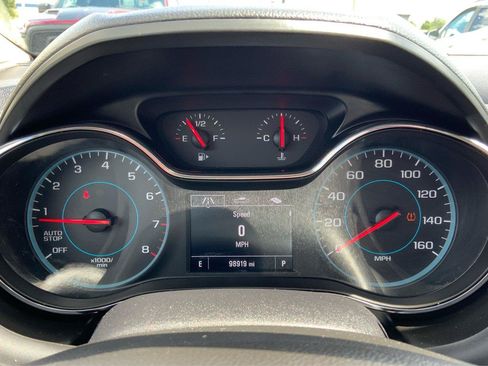 Used 2017 Chevrolet Cruze LT FWD image 15