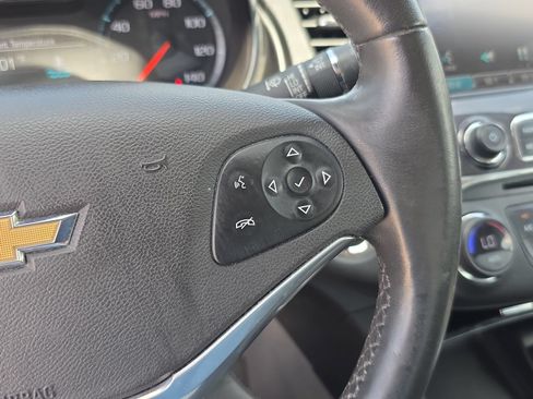 Used 2014 Chevrolet Impala LTZ FWD image 15