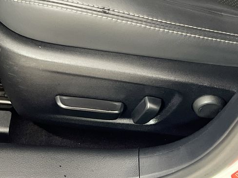 Used 2023 Lexus IS 300 300 w/ Premium Package image 16