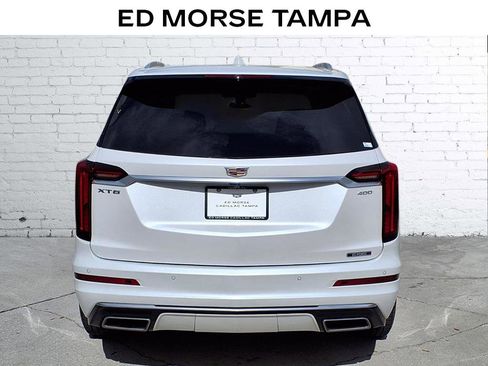 Certified 2024 Cadillac XT6 Premium Luxury image 4