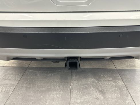 Used 2024 Ford Edge SEL w/ Convenience Package image 8