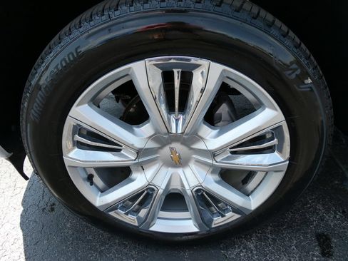 Certified 2023 Chevrolet Silverado 1500 High Country w/ High Country Premium Package AWD/4WD image 11