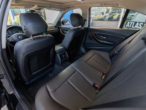 Used 2014 BMW 320i Sedan RWD image 30
