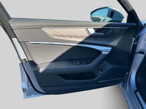 Used 2024 Audi A6 Premium Plus image 13